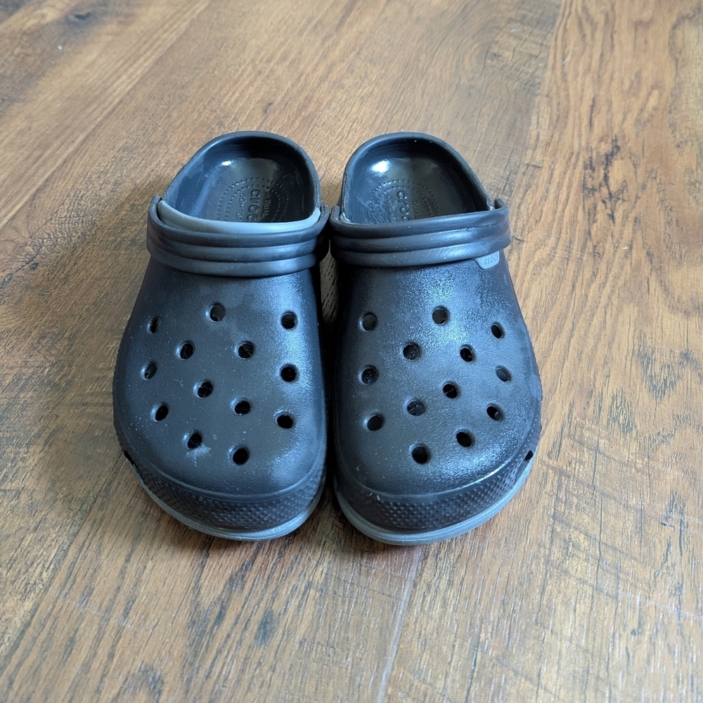 CROCS Dual Comfort Black Clogs‎ Size W7/M5